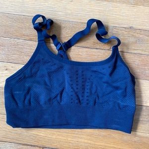 Sports bra, daily motion, size 2/ XS